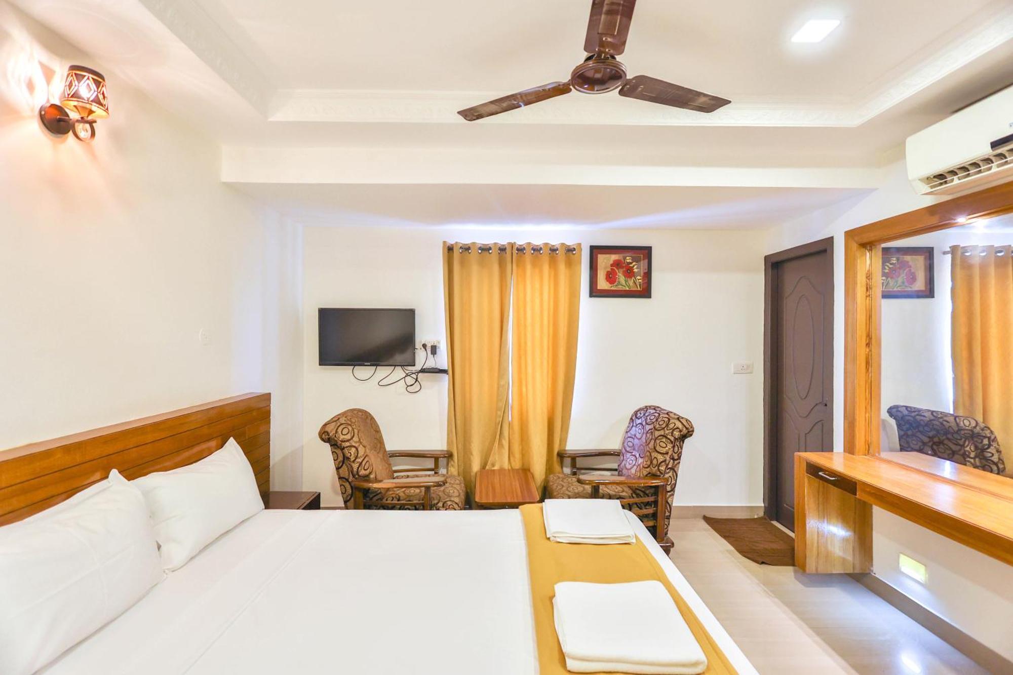 Hotel Golden Bliss Pondicherry Exterior photo