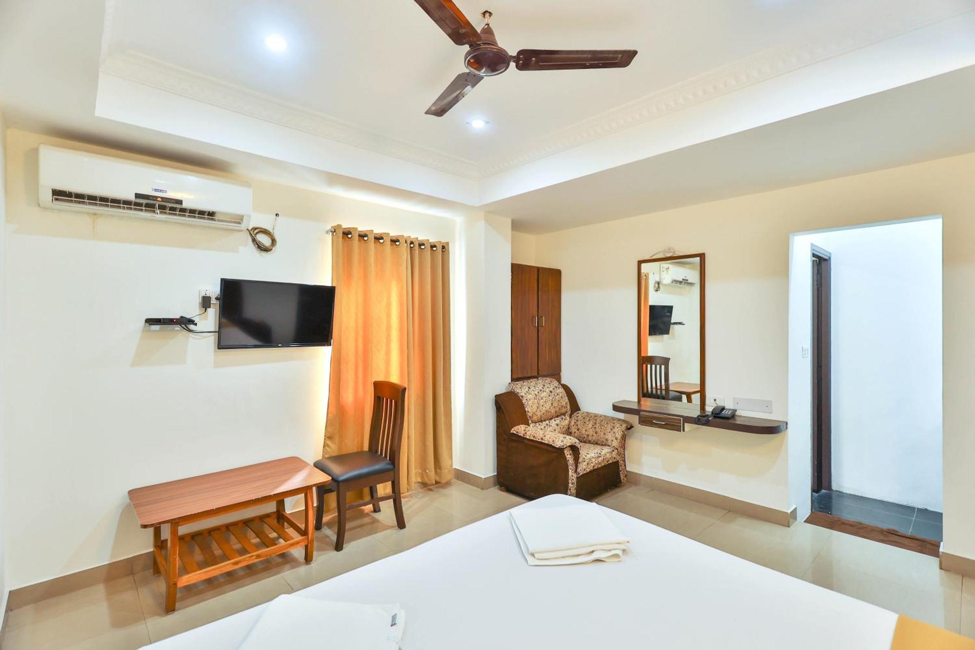 Hotel Golden Bliss Pondicherry Exterior photo